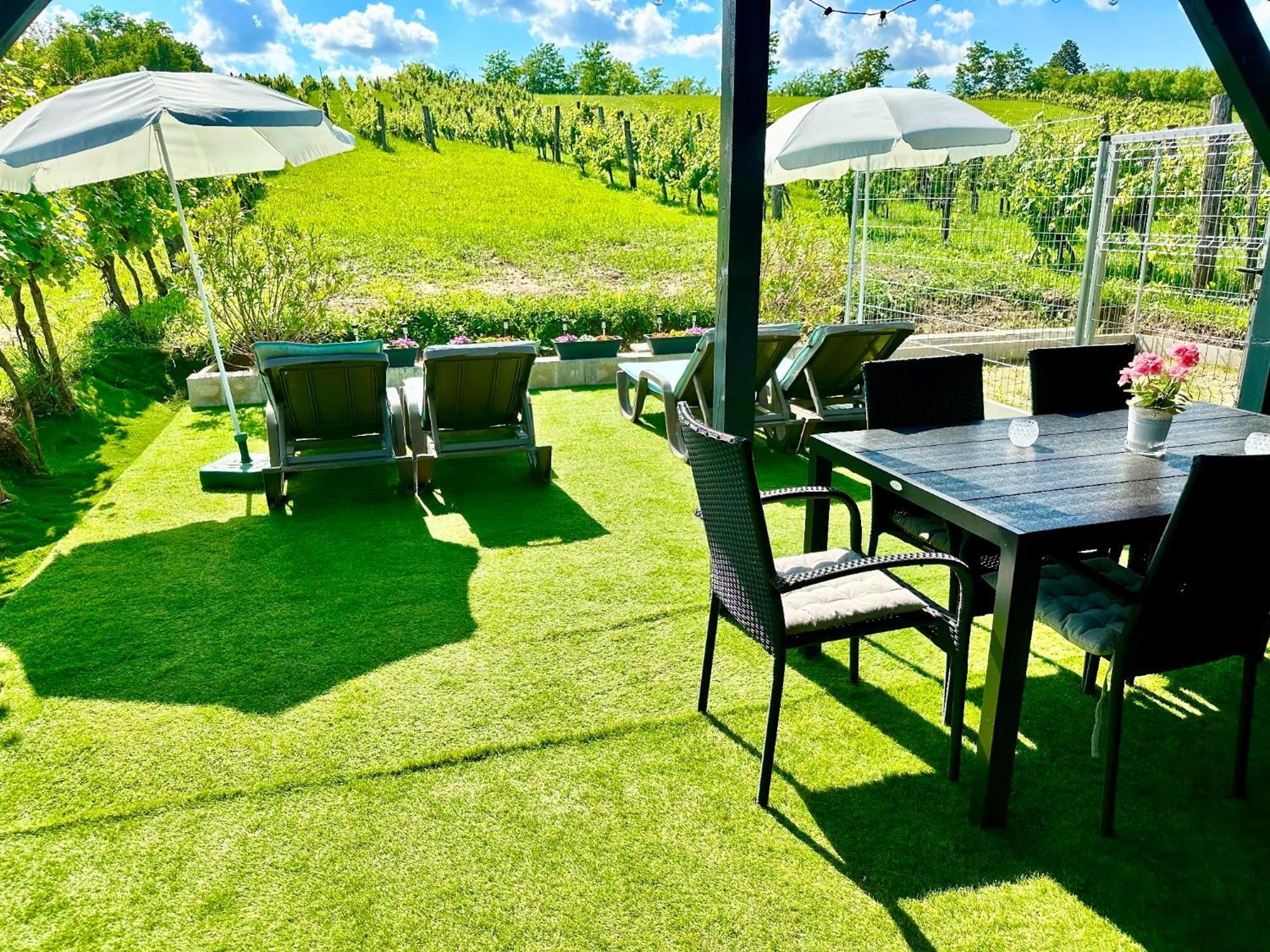 Szent Orban Panzio - Kutyabarat Apartmanok Zalakaros Extérieur photo